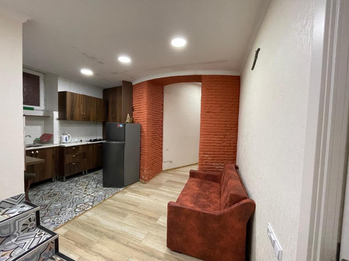 Aa Hotel Tbilisi Bagian luar foto