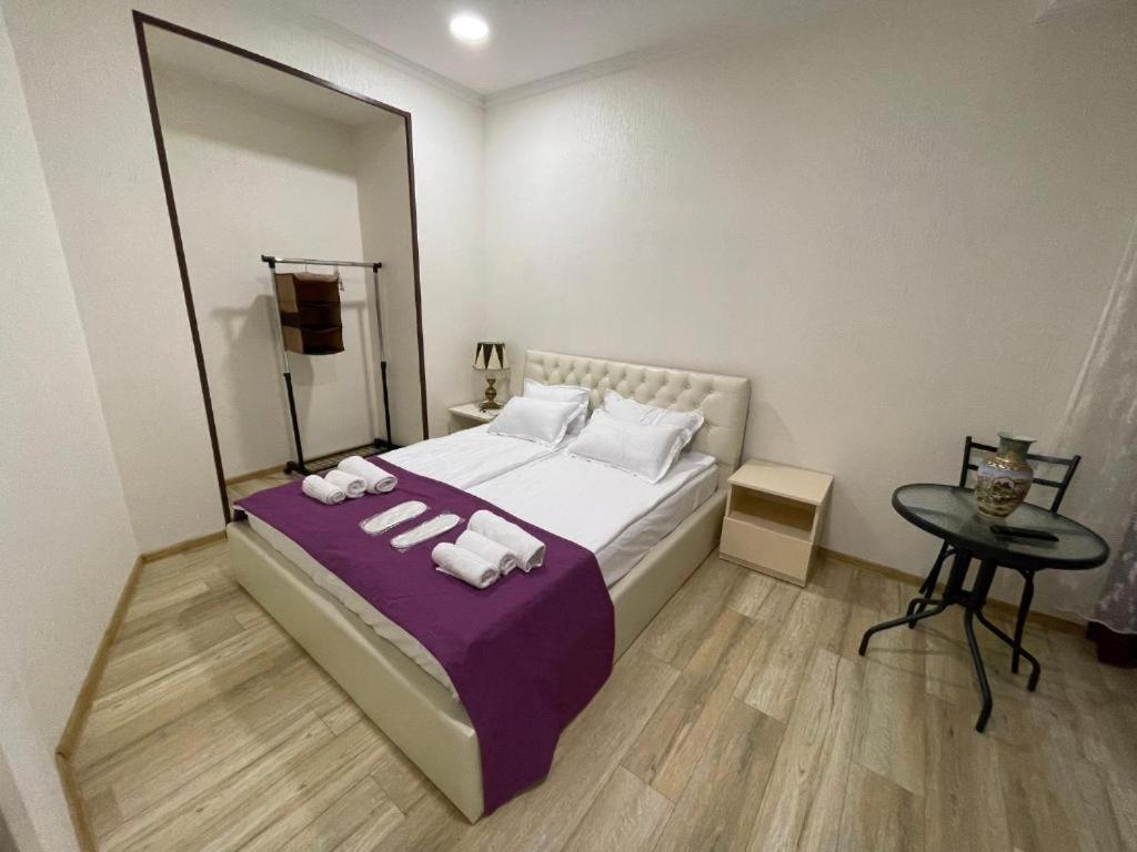 Aa Hotel Tbilisi Bagian luar foto